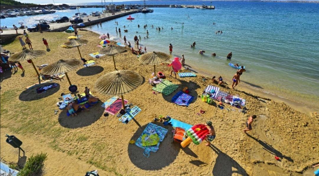 Casa Bianca Daire Privlaka  Dış mekan fotoğraf