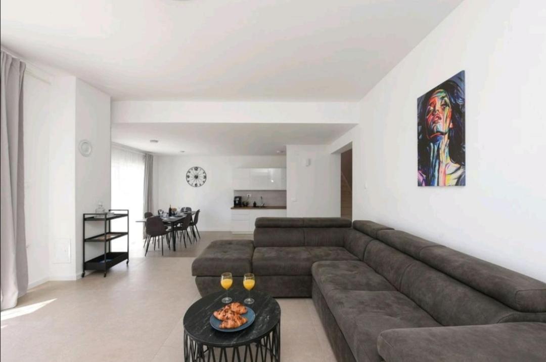 Casa Bianca Daire Privlaka  Dış mekan fotoğraf